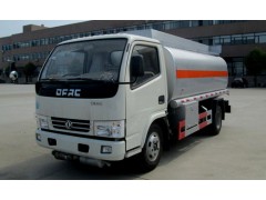 灑精罐車、灑精運(yùn)輸車甲醇乙醇運(yùn)輸車二甲苯甲醛運(yùn)輸車