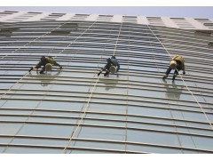 深圳市光明新區(qū)廠房，酒店外墻清洗