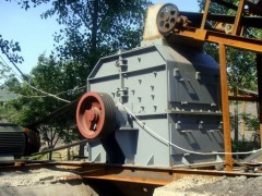 石灰石破碎機(jī)，哪種破碎機(jī)能有效粉碎石灰石