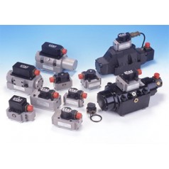 英國(guó)STAR液壓閥