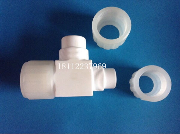 1.5寸PTFE擴(kuò)口三通