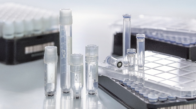 Greiner微量二維碼凍存管（聚丙烯，內(nèi)旋，自然色）977570 600ul二維碼凍存管，非滅菌，